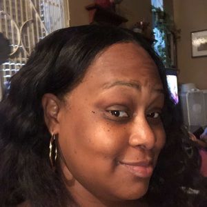 Meet your Posher, Naimah